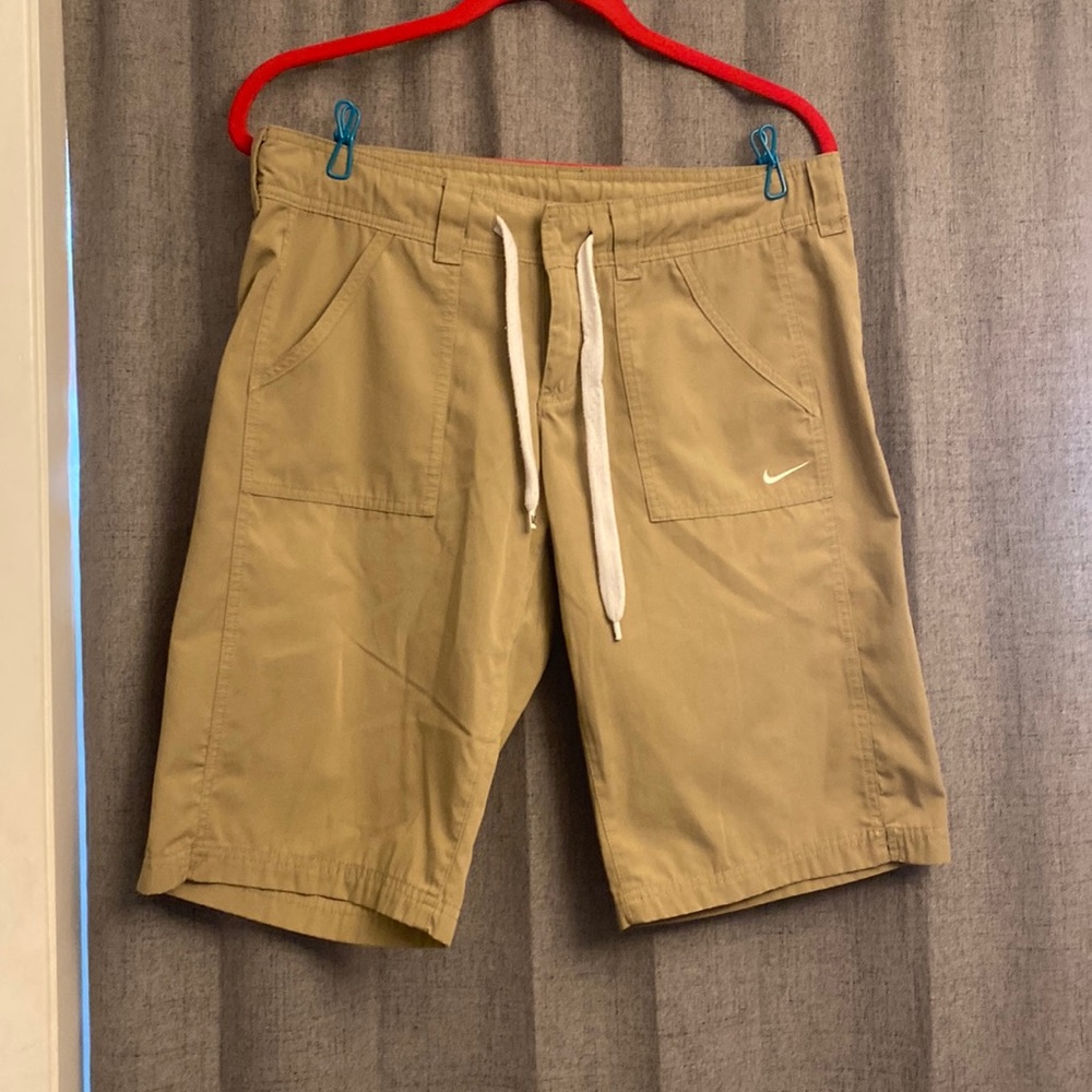Nike Capri